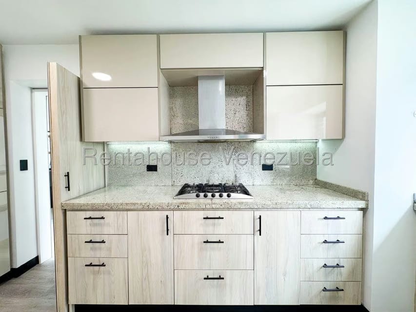 Apartamento (1 Nivel) en Venta en Los Chorros, Distrito Metropolitano - 15