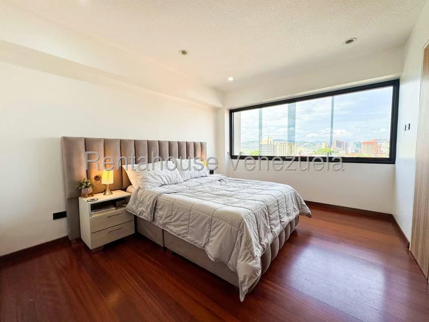 Apartamento (1 Nivel) en Venta en Los Chorros, Distrito Metropolitano - 20