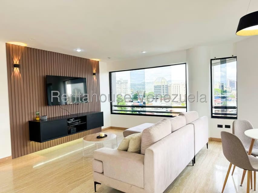Apartamento (1 Nivel) en Venta en Los Chorros, Distrito Metropolitano - 5
