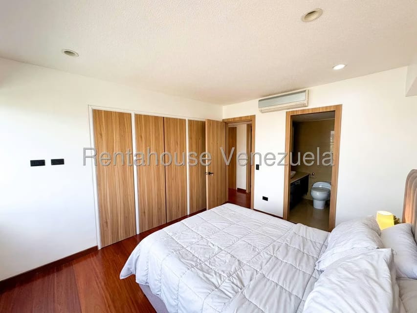 Apartamento (1 Nivel) en Venta en Los Chorros, Distrito Metropolitano - 49
