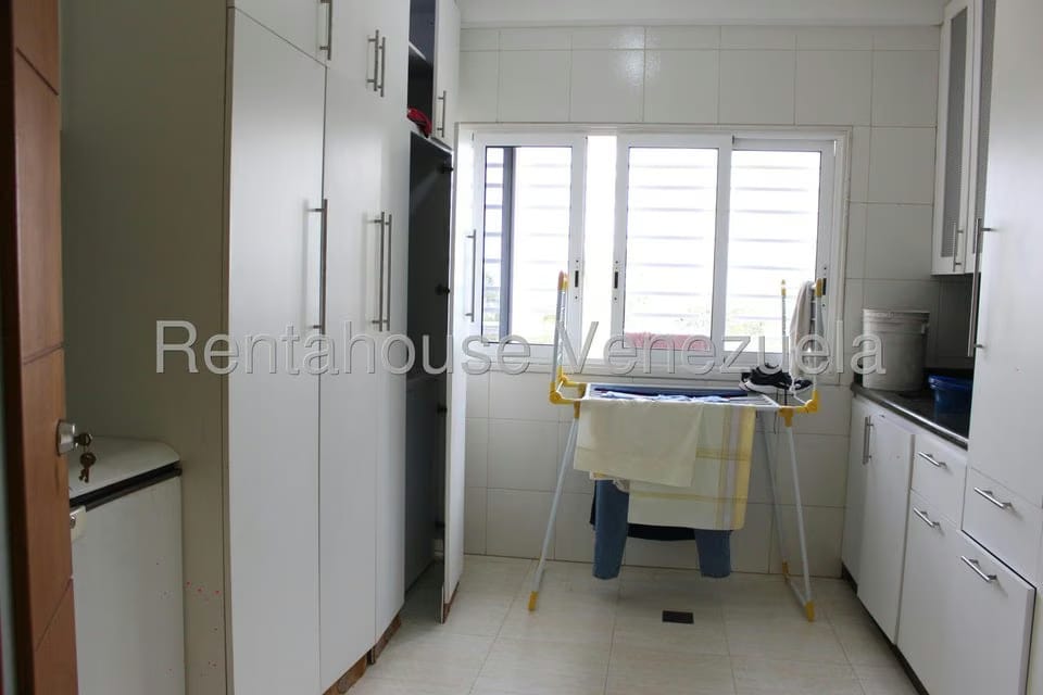 Casa (Duplex) en Venta en Club de Campo, Miranda - 15