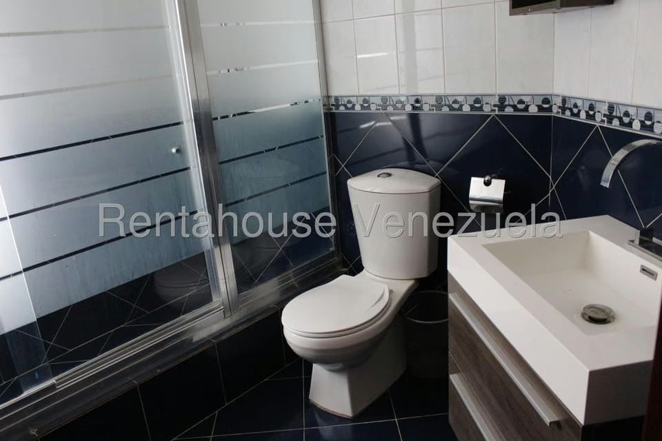 Casa (Duplex) en Venta en Club de Campo, Miranda - 20