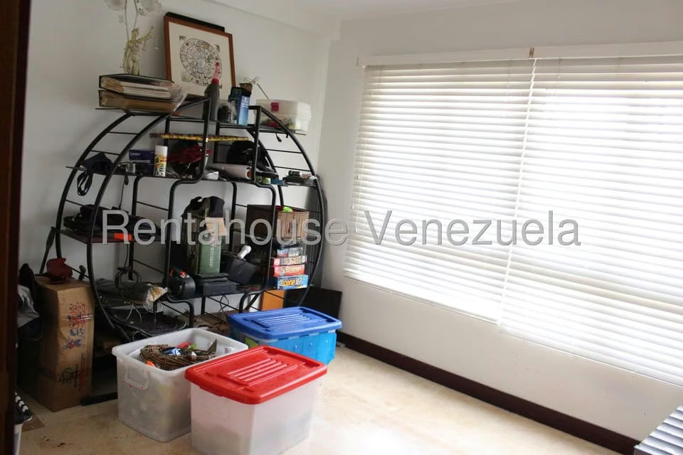 Casa (Duplex) en Venta en Club de Campo, Miranda - 33