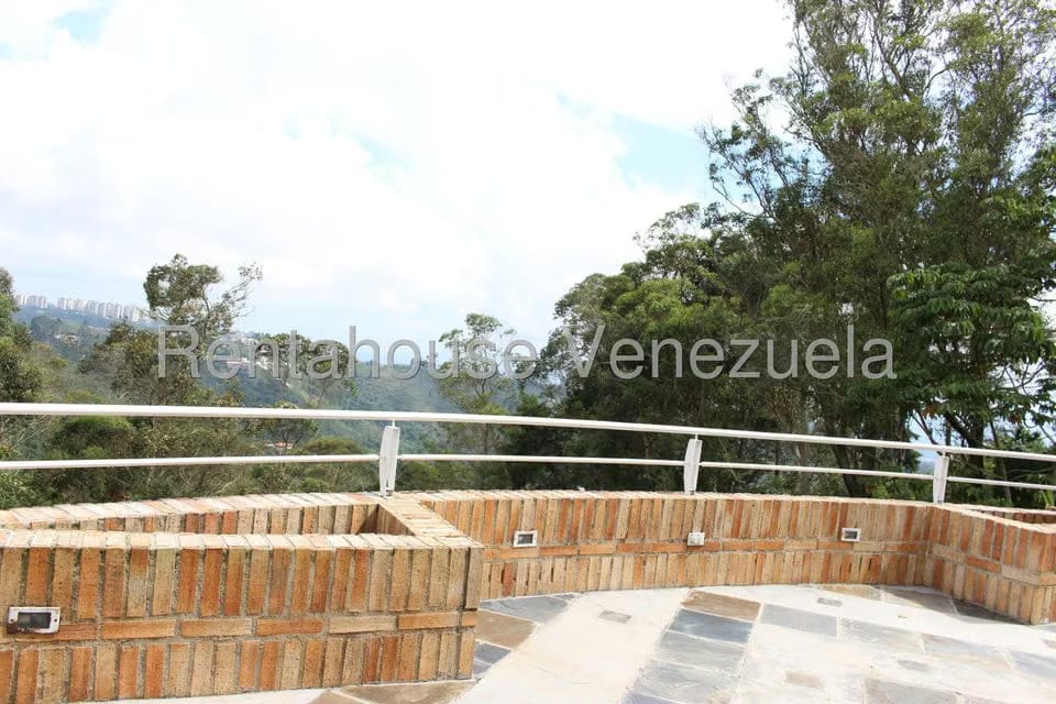Casa (Duplex) en Venta en Club de Campo, Miranda - 37