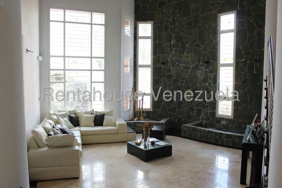 Casa (Duplex) en Venta en Club de Campo, Miranda - 8