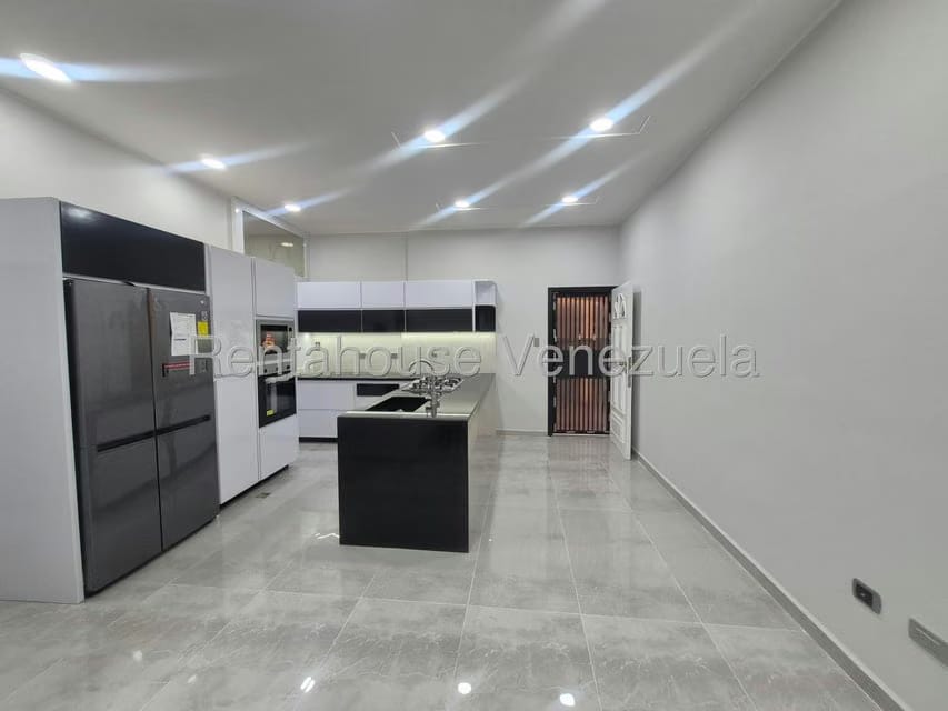 Apartamento (1 Nivel) en Venta en Chalet Country, Carabobo - 6