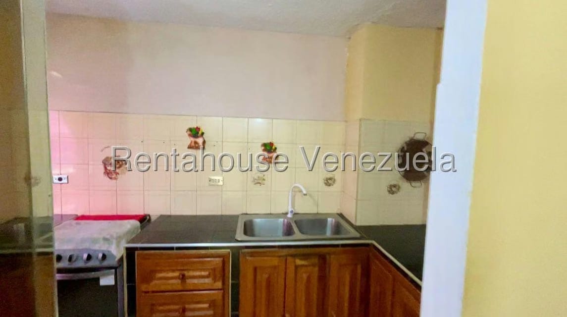 Apartamento (Duplex) en Venta en Almarriera, Lara - 3