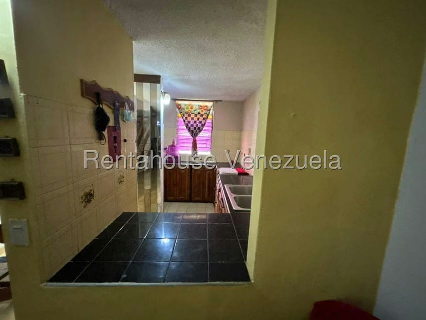 Apartamento (Duplex) en Venta en Almarriera, Lara - 4