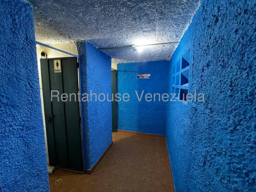 Comercial (Galpon - Deposito) en Alquiler en Centro, Lara - 16