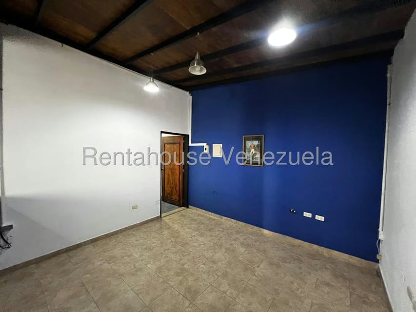 Comercial (Galpon - Deposito) en Alquiler en Centro, Lara - 20