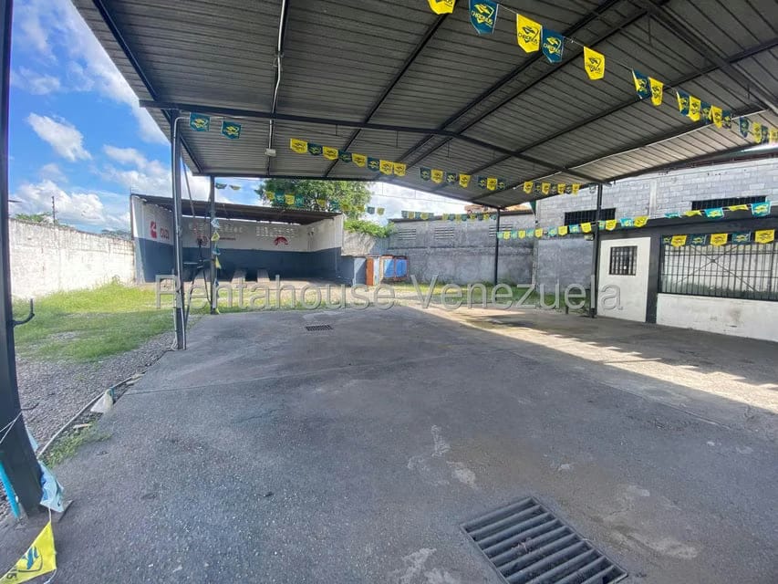 Terreno (Comercial) en Venta en Centro, Portuguesa - 5