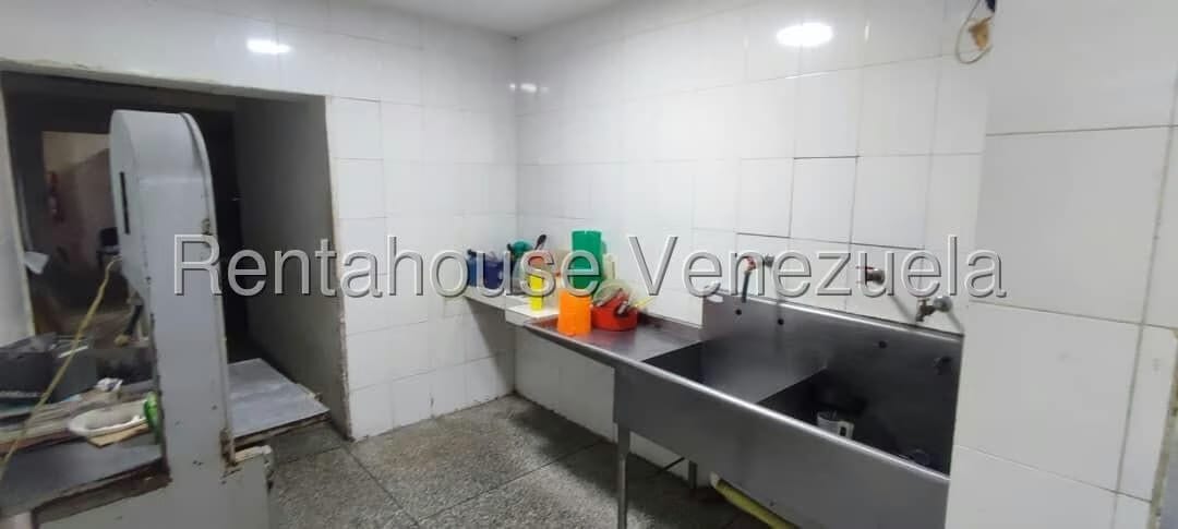 Comercial (Local Comercial) en Venta en San Martin, Distrito Metropolitano - 14