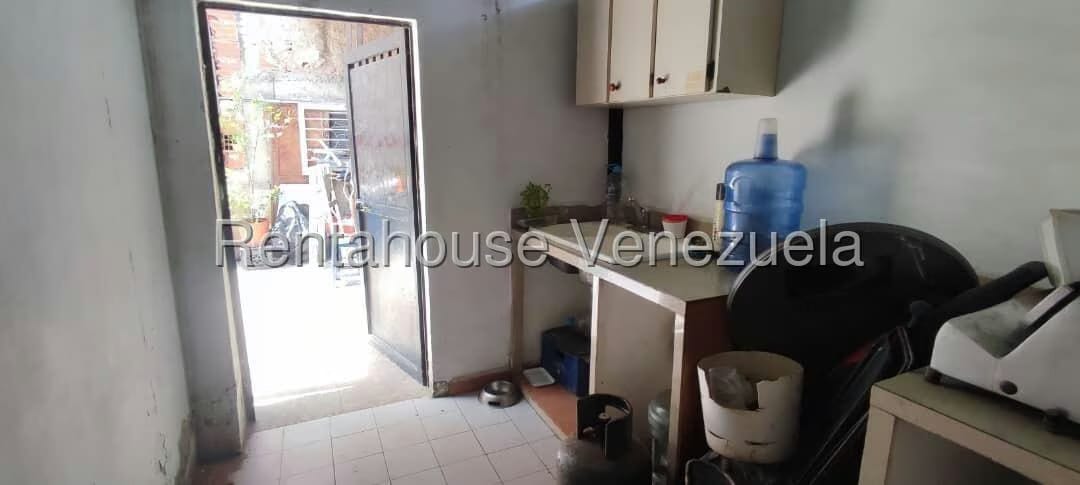 Comercial (Local Comercial) en Venta en San Martin, Distrito Metropolitano - 37