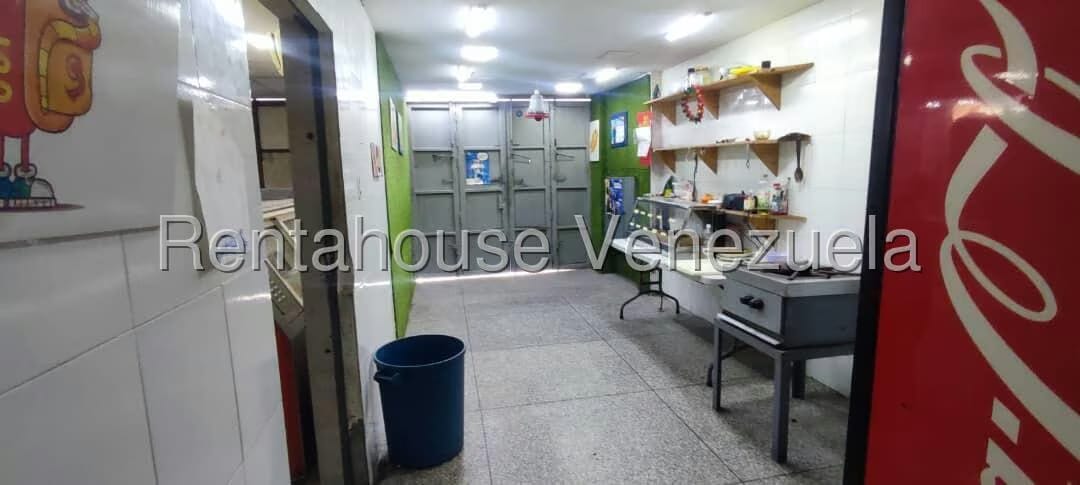 Comercial (Local Comercial) en Venta en San Martin, Distrito Metropolitano - 5