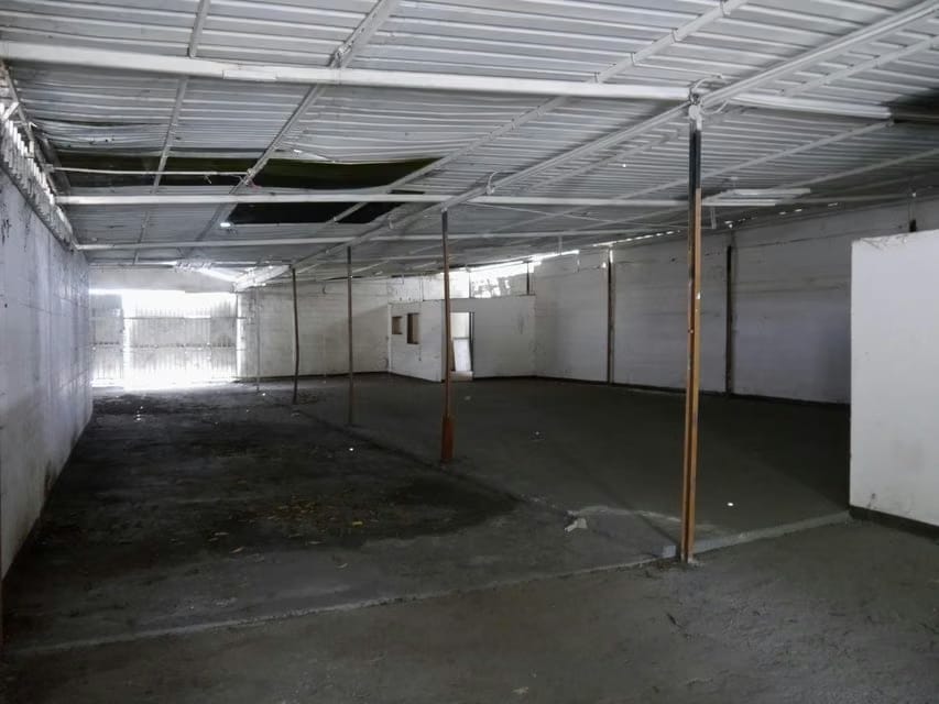 Comercial (Galpon - Deposito) en Venta en Centro, Lara - 12