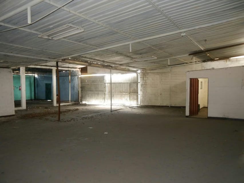 Comercial (Galpon - Deposito) en Venta en Centro, Lara - 14