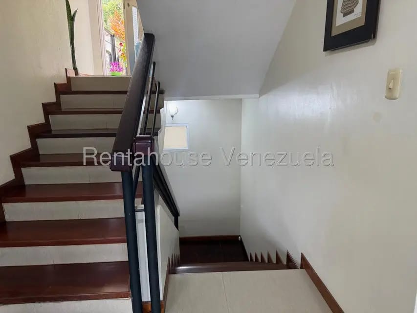 Apartamento (Duplex) en Venta en Parcelamiento Cortada del guayabo, Miranda - 18