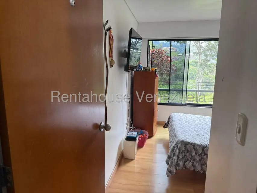 Apartamento (Duplex) en Venta en Parcelamiento Cortada del guayabo, Miranda - 28