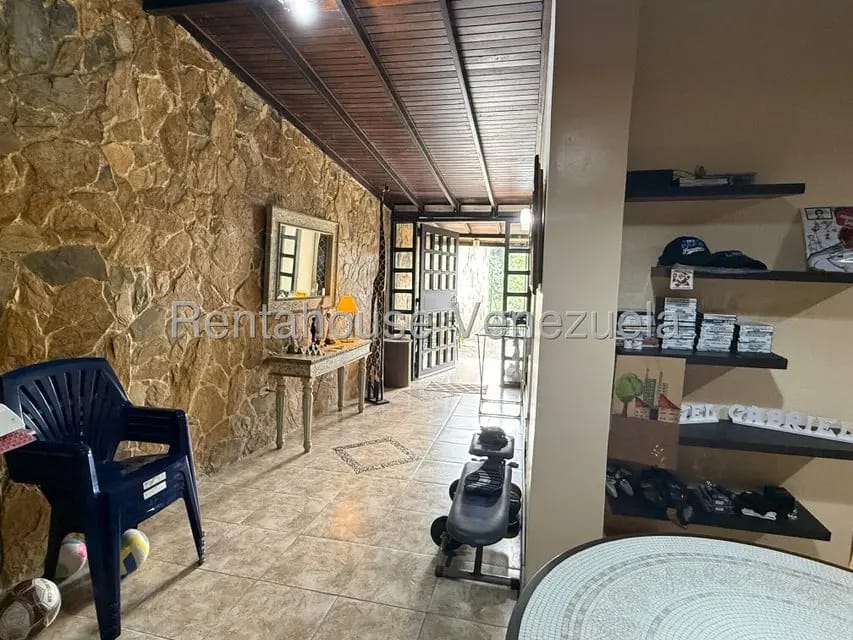Apartamento (Duplex) en Venta en Parcelamiento Cortada del guayabo, Miranda - 42