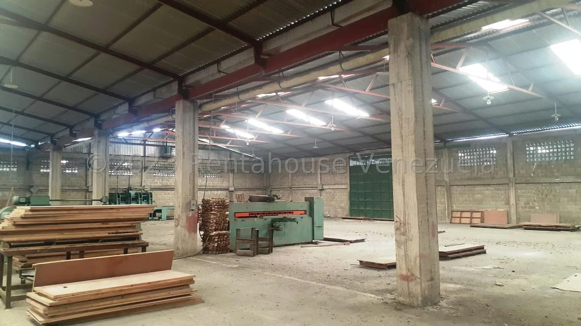 Comercial (Galpon - Deposito) en Venta en Mariche, Distrito Metropolitano - 10