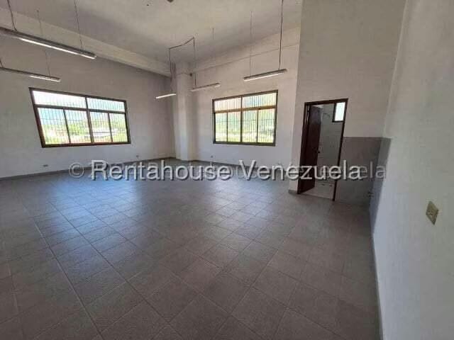 Comercial (Galpon - Deposito) en Alquiler en Mariche, Distrito Metropolitano - 13