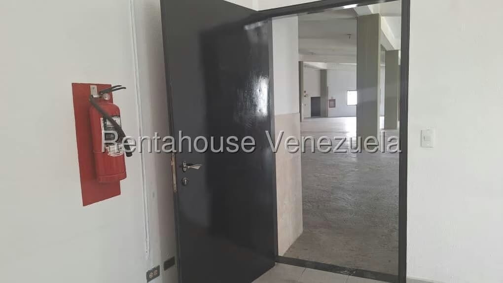 Comercial (Galpon - Deposito) en Alquiler en Mariche, Distrito Metropolitano - 18