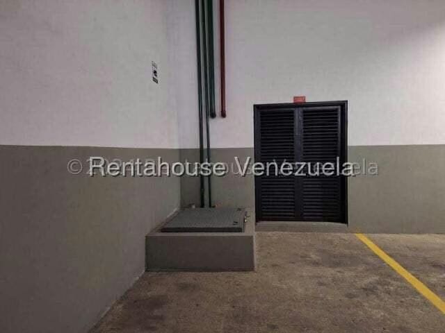 Comercial (Galpon - Deposito) en Alquiler en Mariche, Distrito Metropolitano - 26