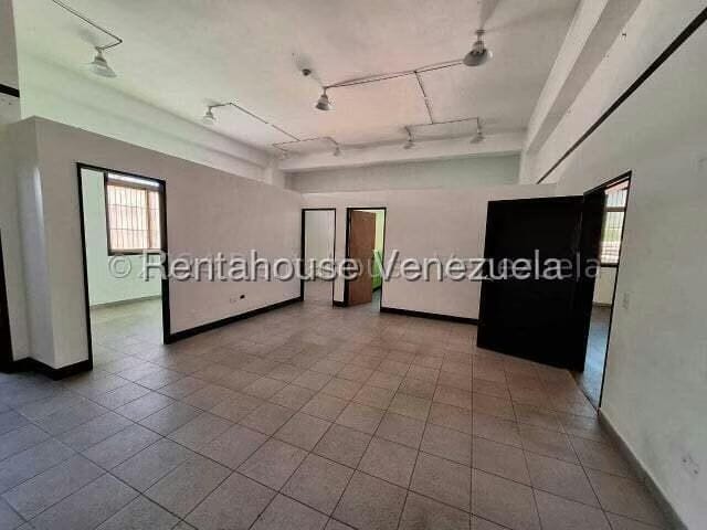 Comercial (Galpon - Deposito) en Alquiler en Mariche, Distrito Metropolitano - 10