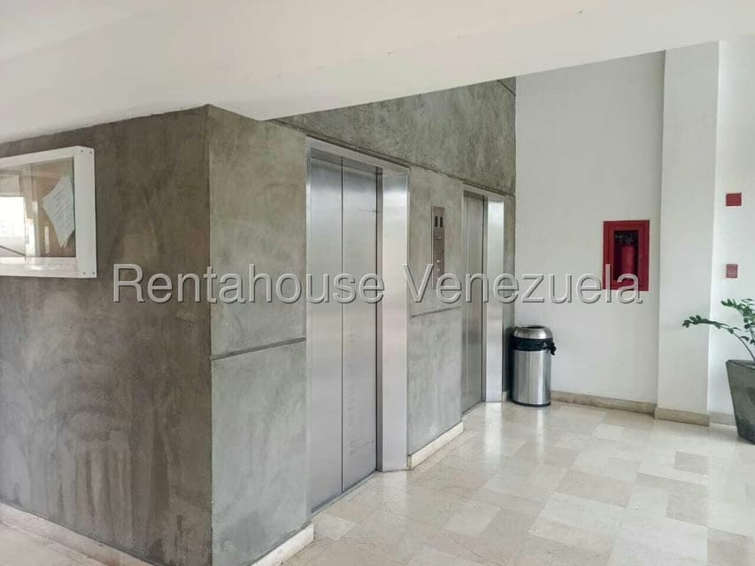 Apartamento (1 Nivel) en Alquiler en Bellas Artes, Zulia - 13