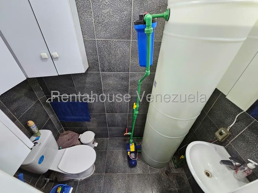 Comercial (Local Comercial) en Venta en Los Samanes, Distrito Metropolitano - 14