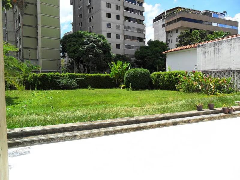 Apartamento (1 Nivel) en Venta en La Florida, Distrito Metropolitano - 8