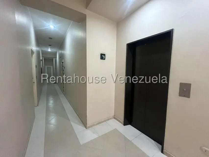 Apartamento (1 Nivel) en Venta en El Rosal, Distrito Metropolitano - 12