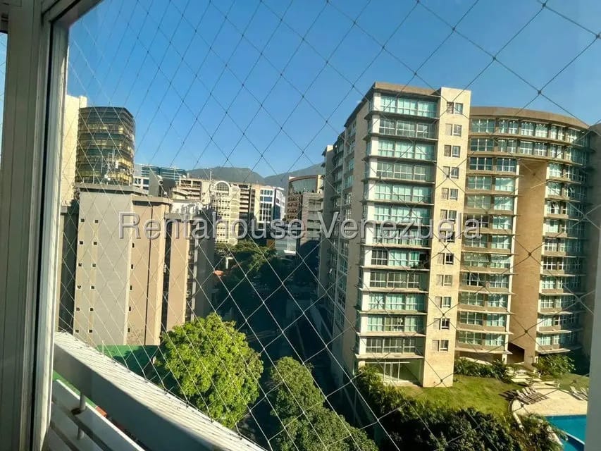 Apartamento (1 Nivel) en Venta en El Rosal, Distrito Metropolitano - 5