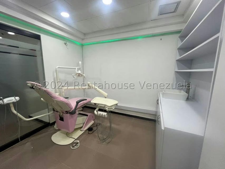 Negocios y Empresas (Belleza y Salud) en Venta en El Marques, Distrito Metropolitano - 22