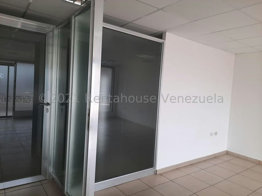 Comercial (Local Comercial) en Alquiler en La Tropicana, Zulia - 4