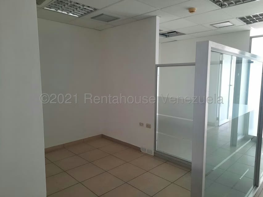Comercial (Local Comercial) en Alquiler en La Tropicana, Zulia - 5