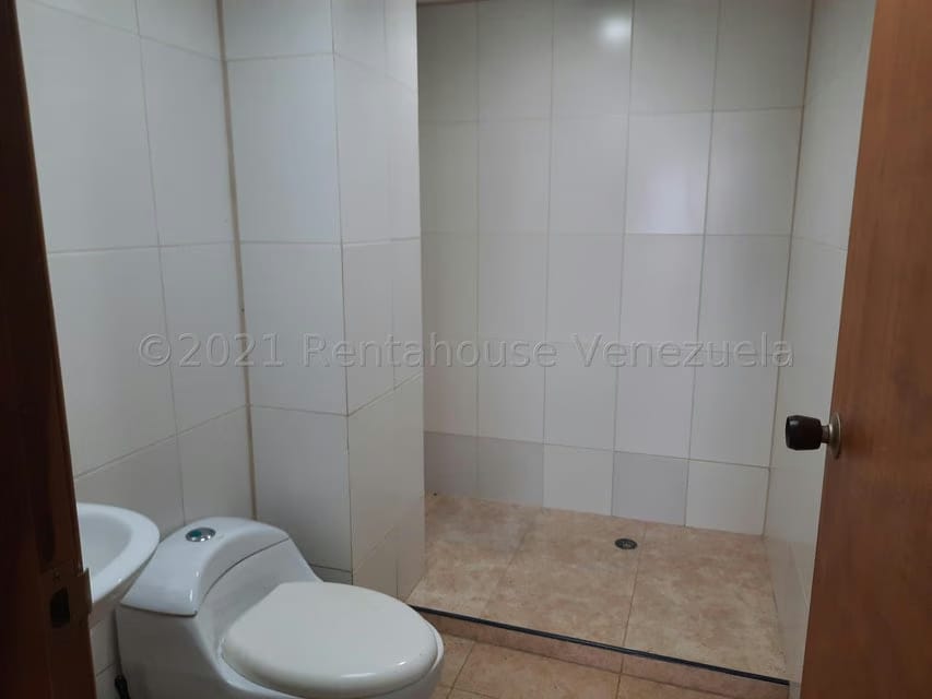 Comercial (Local Comercial) en Alquiler en La Tropicana, Zulia - 7