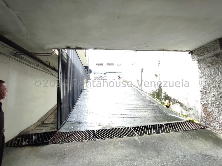 Comercial (Oficina) en Venta en Zona Centro, Aragua - 27