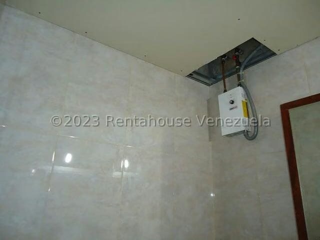 Casa (Multipes Niveles) en Venta en Catia, Distrito Metropolitano - 13