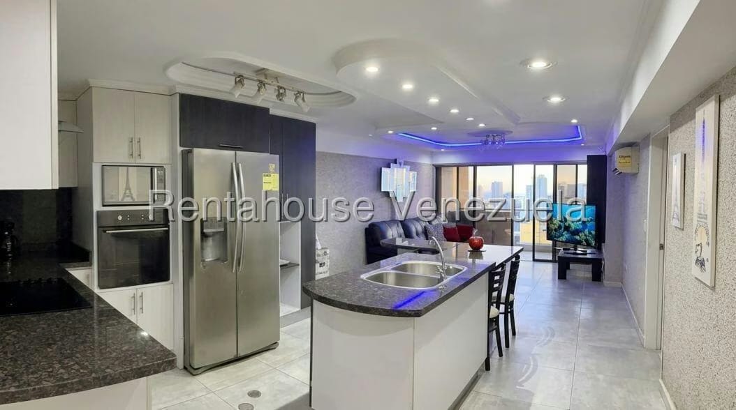 Apartamento (1 Nivel) en Alquiler en Playa Grande, Vargas - 3