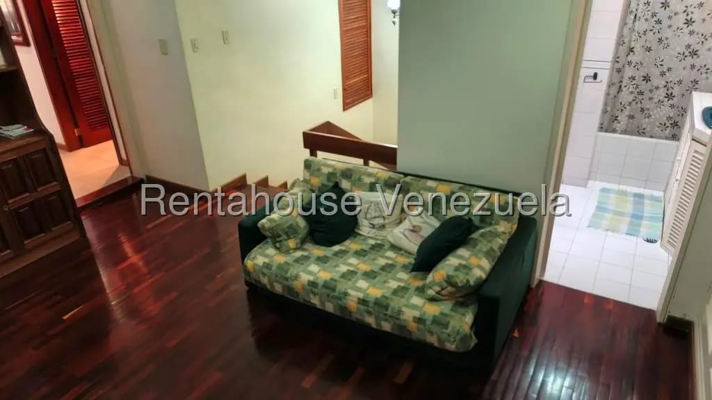 Apartamento (Penthouse) en Venta en El Marques, Distrito Metropolitano - 13