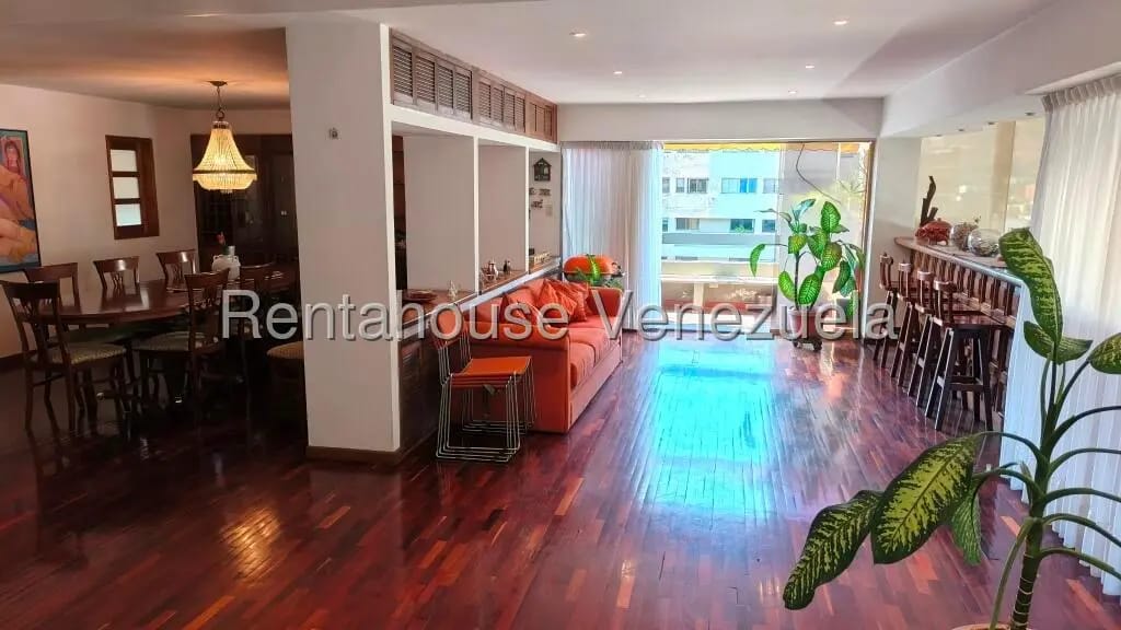 Apartamento (Penthouse) en Venta en El Marques, Distrito Metropolitano - 6