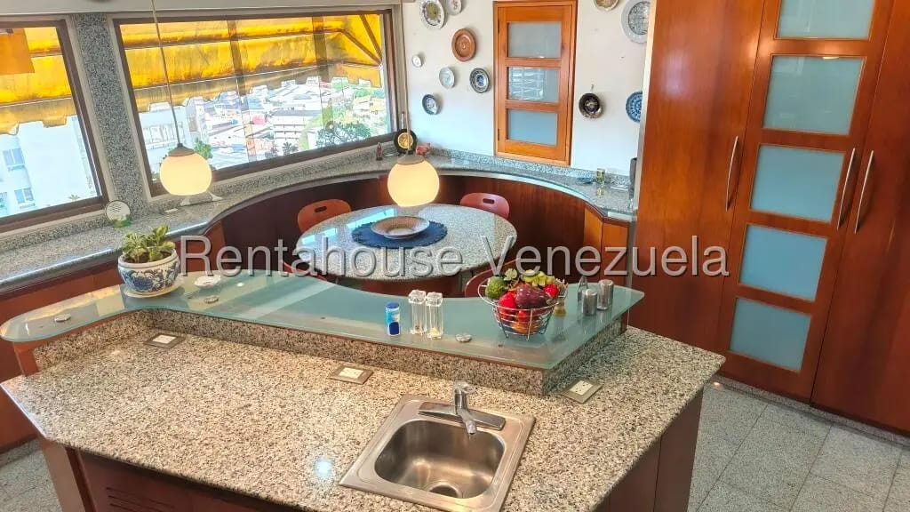 Apartamento (Penthouse) en Venta en El Marques, Distrito Metropolitano - 10