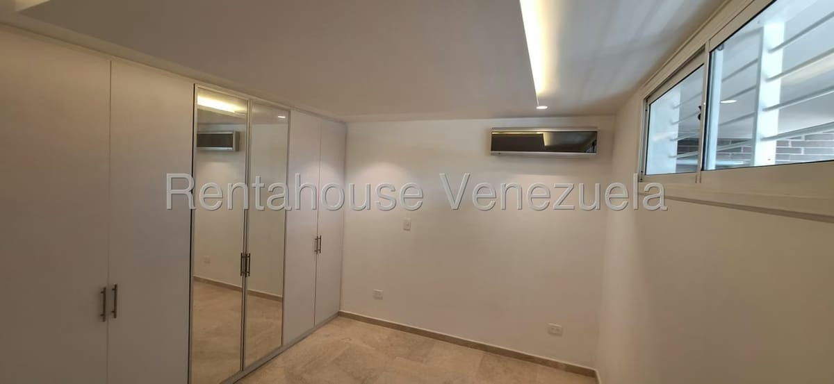Apartamento (1 Nivel) en Venta en Escampadero, Distrito Metropolitano - 31