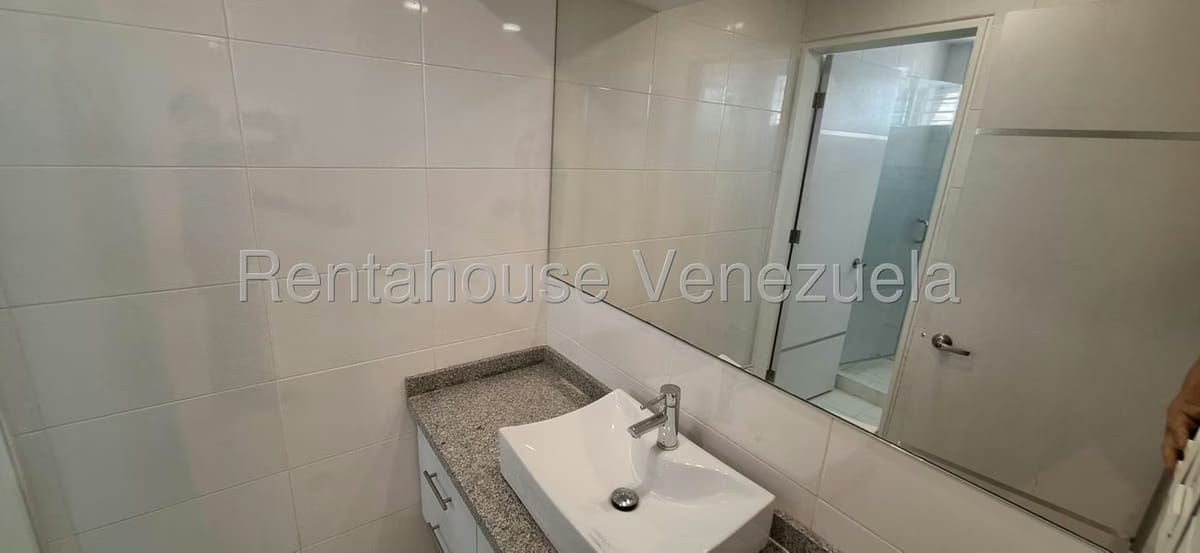 Apartamento (1 Nivel) en Venta en Escampadero, Distrito Metropolitano - 32