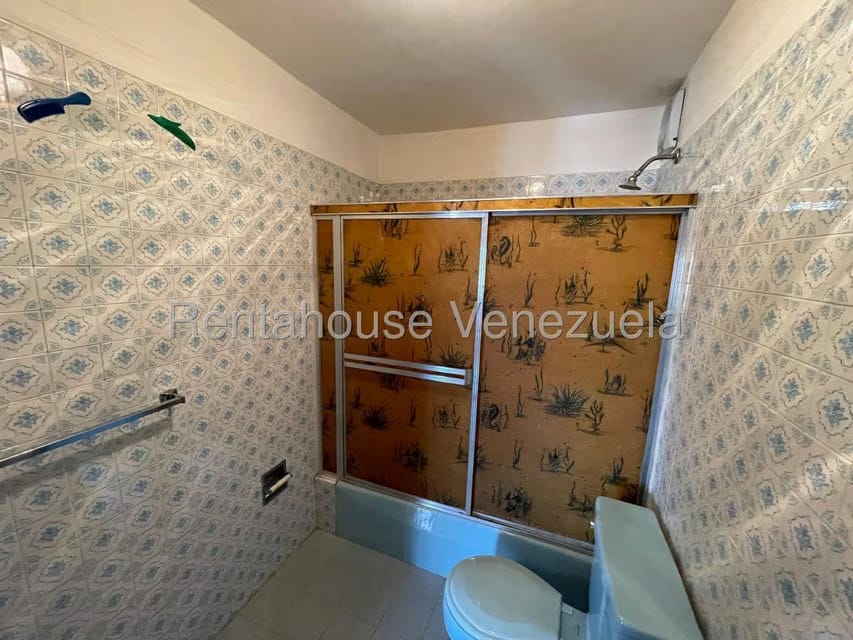 Apartamento (1 Nivel) en Venta en El Marques, Distrito Metropolitano - 24