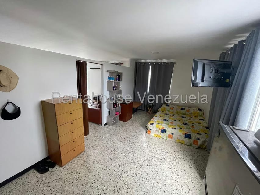 Apartamento (1 Nivel) en Venta en El Marques, Distrito Metropolitano - 39