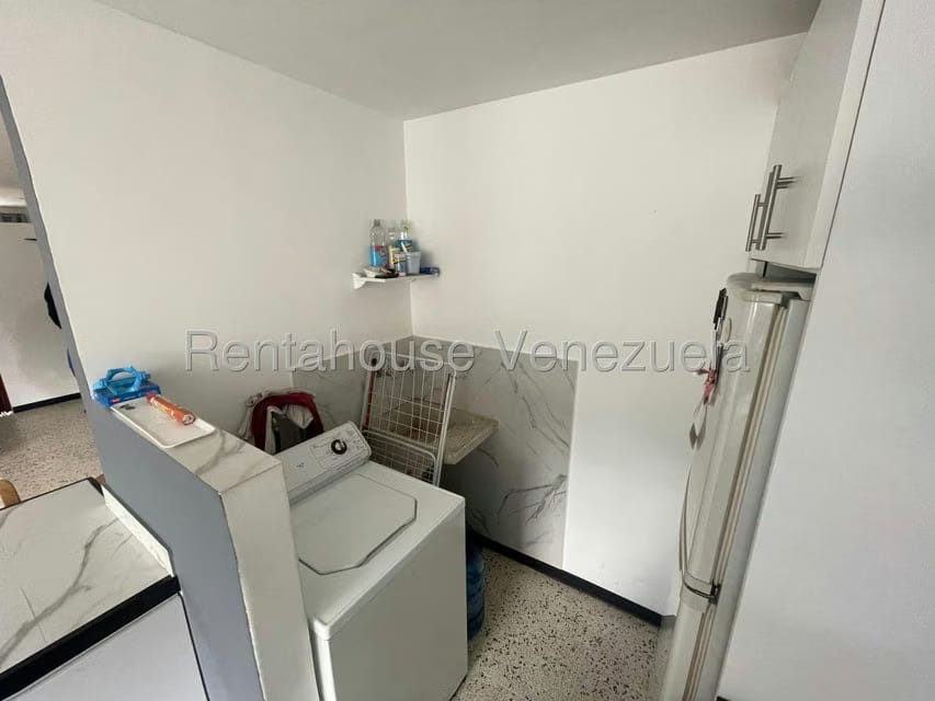 Apartamento (1 Nivel) en Venta en El Marques, Distrito Metropolitano - 40