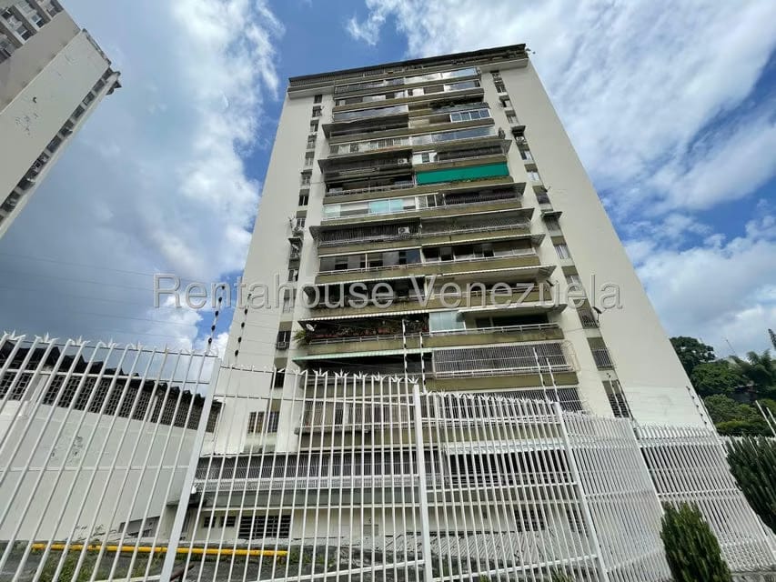 Apartamento (1 Nivel) en Venta en El Marques, Distrito Metropolitano - 50
