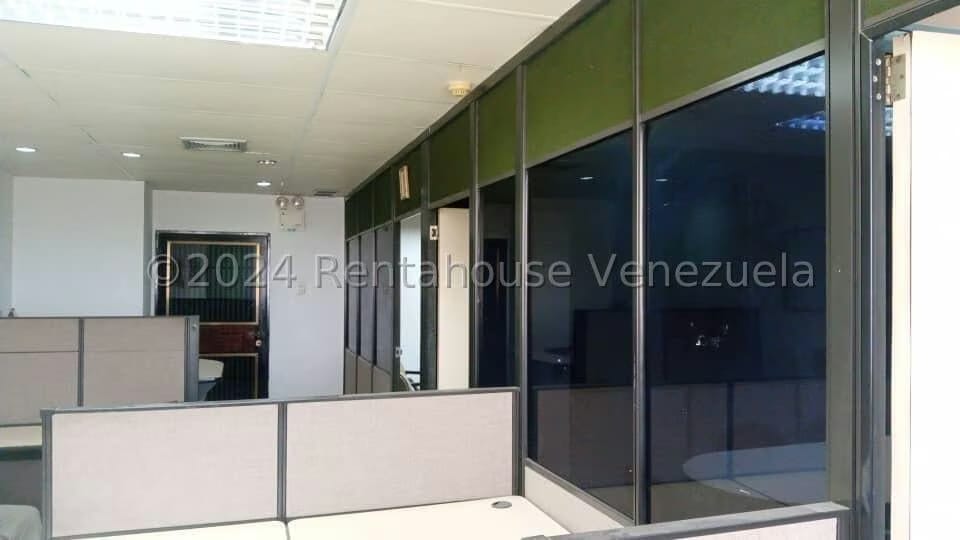 Comercial (Local Comercial) en Alquiler en Dr Portillo, Zulia - 16